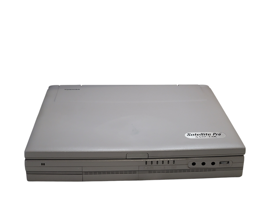 Vintage Toshiba Satellite Pro 440CDX Pentium MMX  16MB RAM NO HDD w/ manual !