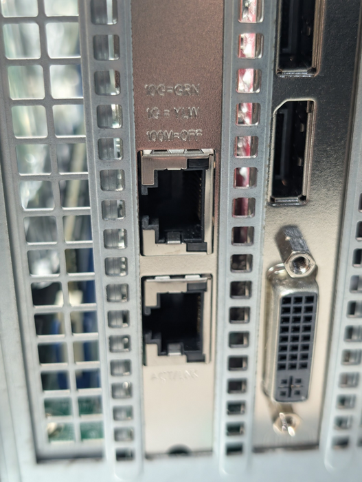 Custom Storage Serv Supermicro CSE-836 X9DRi-LN4+ ARC-1883IX-16 RAID Controller