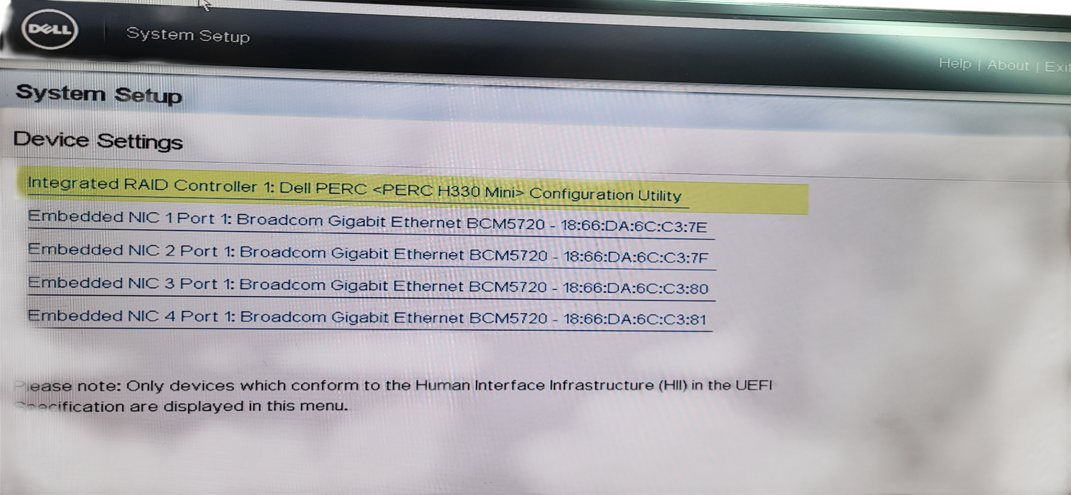 Dell PowerEdge R530 2x Xeon E5 2620 V4 | 16GB DDR4 | No HDD | H330 | 2x 750W