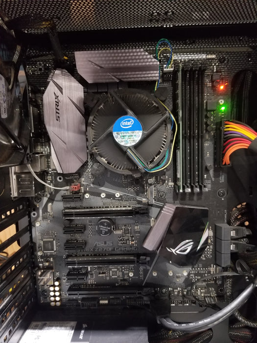 Custom PC w/ STRIX Z270F intel i7-7700 CPU 8GB RAM No HDD