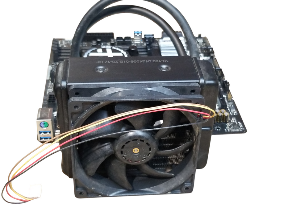 AsRock Motherboard Z270M Extreme with Core i7-7700K NO RAM No HDD