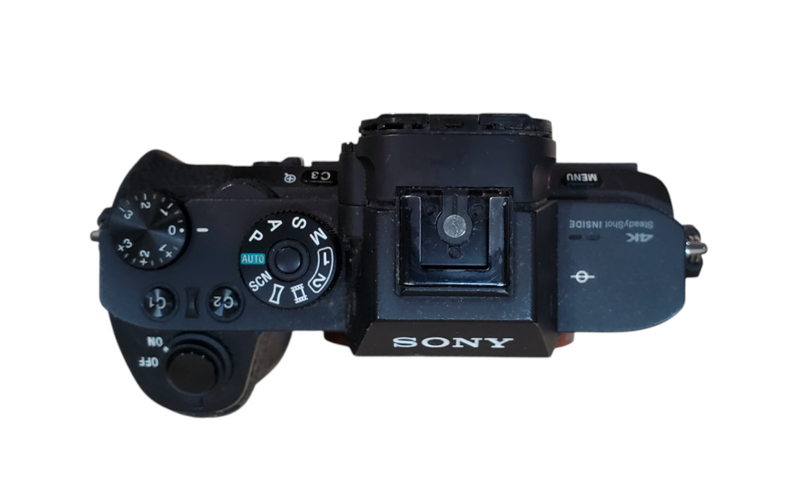 Sony Alpha A7S II 12.2MP Digital Camera - Body Only + Battery Grip *READ*