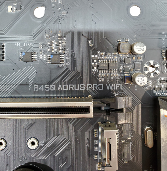 Gigabyte B450 Aorus Pro WIFI AM4 DDR4 ATX Gaming Motherboard *READ*