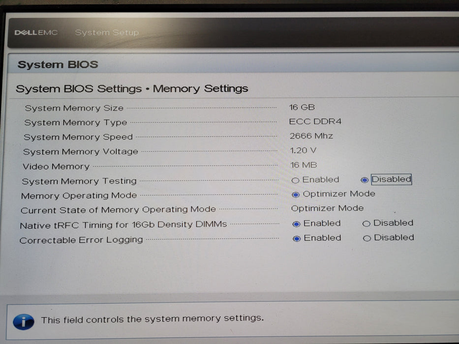 Dell PowerEdge R240 Server Xeon E-2224 @3.40GHz, 32GB DDR4, S140, 2x 3.5"