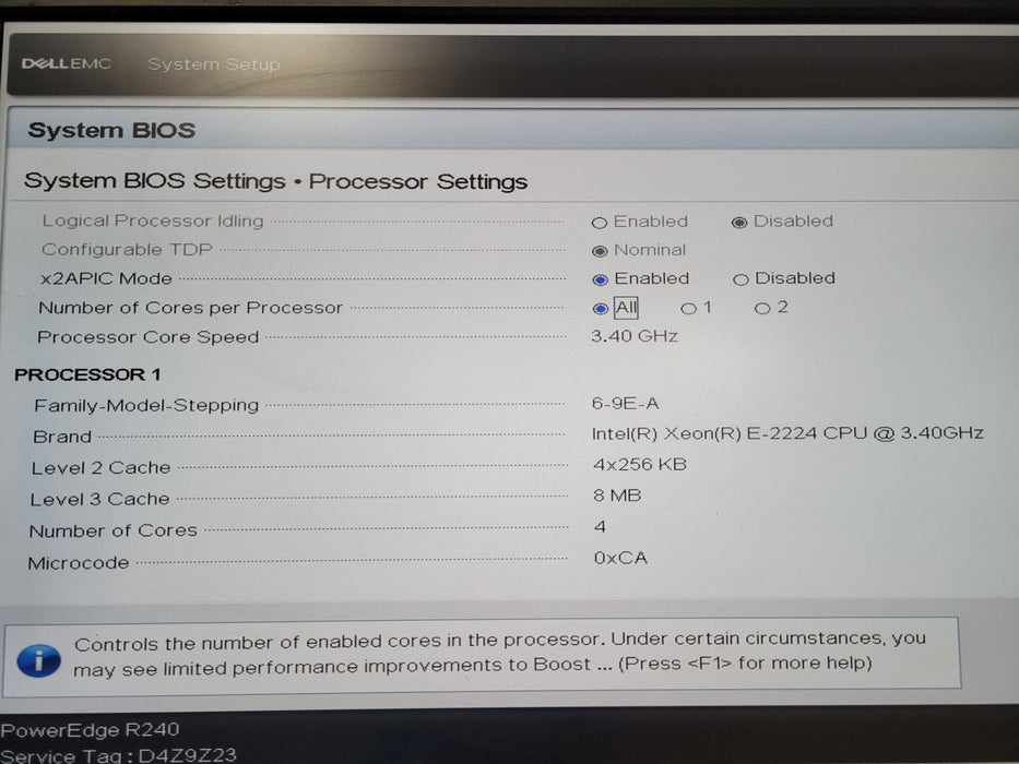 Dell PowerEdge R240 Server Xeon E-2224 @3.40GHz, 32GB DDR4, S140, 2x 3.5"