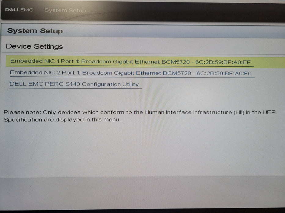 Dell PowerEdge R240 Server Xeon E-2224 @3.40GHz, 32GB DDR4, S140, 2x 3.5"