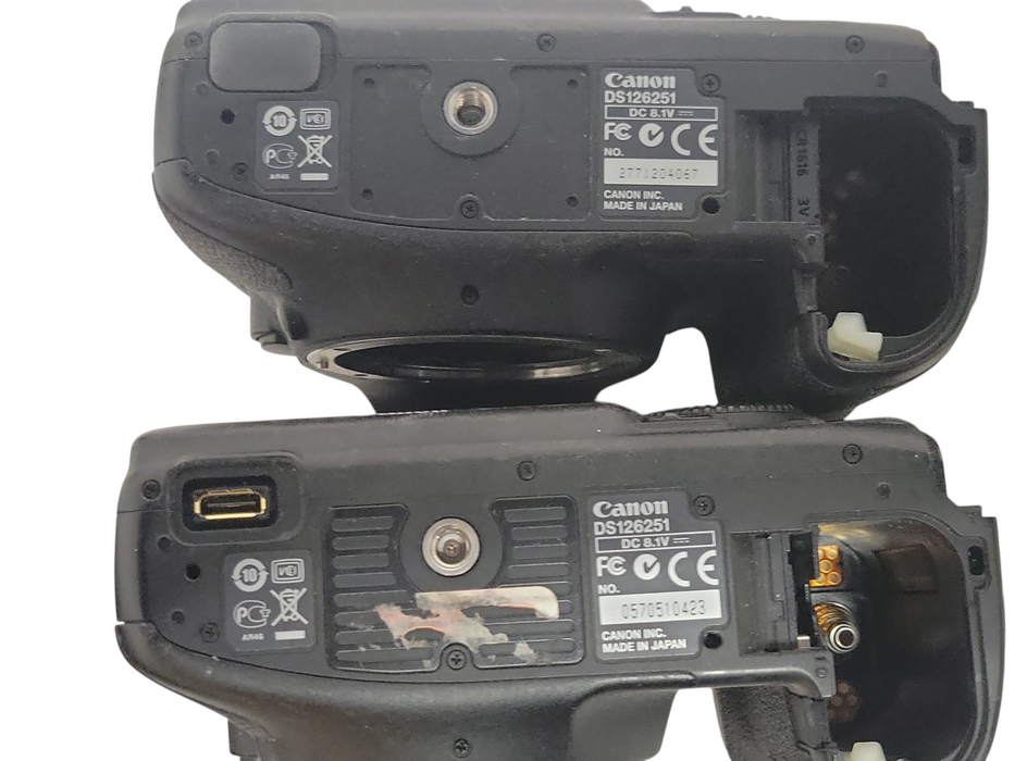 Lot of 2x Canon EOS 7D 18MP Digital Camera body only, READ