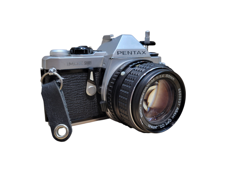PENTAX ME Super w/ 50MM F1.4 (READ)