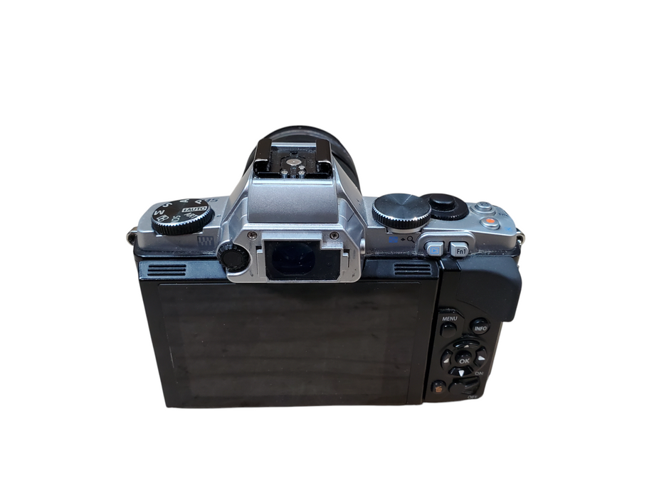 Olympus OM-D E-M5 Mirrorless Camera MK I w/ 12-50MM Lens w/ Battery *READ*
