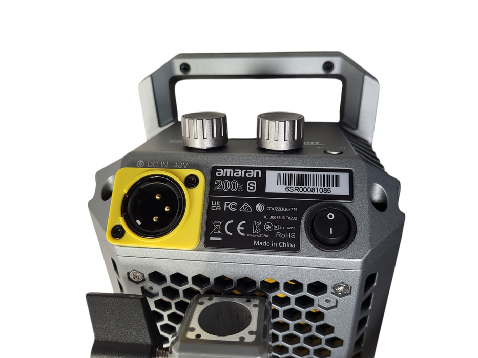 Amaran 200x S Aputure 200W Bi-Color COB LED Video Light
