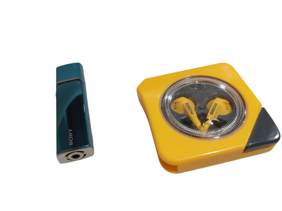 Sony Walkman Digital Music Player Model: NW-W015F with Koss Earbuds 3.5mm Audio