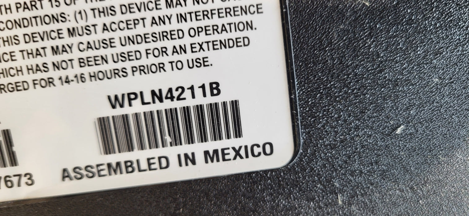 Motorola Impress WPLN4211B 6 Slot Multi-Unit Adaptive Charger