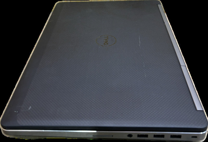 Dell Precision 7520 XEON E31545M@2.9GHz Radeon Pro WX4123 2GB GPU 32GB 512SSD  Lap200