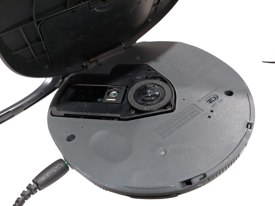 Sony CD Walkman Model: D-EJ611