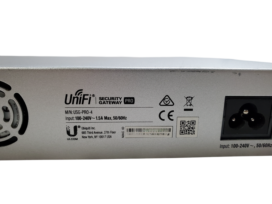 Ubiquiti USG-PRO-4 UniFi Security Gateway Pro w/ 4x RJ45, 2x SFP