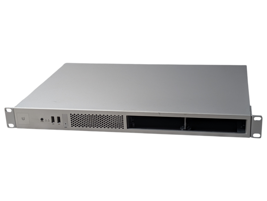 Ubiquiti UniFI XG Server UAS-XG PLEASE READ