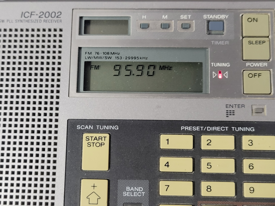 Vintage Sony ICF-2002 FM/LW/MW/SW PLL Shortwave SSB Radio Working
