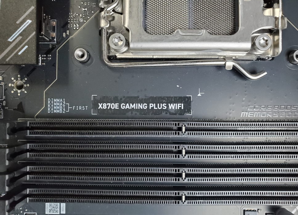 MSI X870E Gaming Plus Wifi AM5 ATX Motherboard *READ*