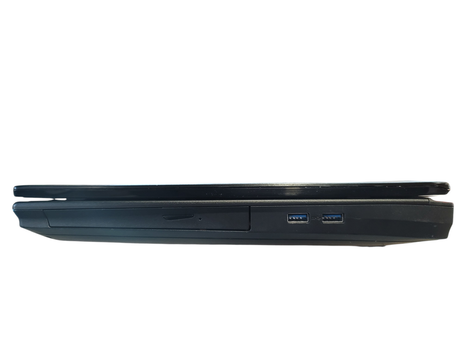 MSI GT72 Dominator Pro i7-6700HQ 16GB DDR4 8GB GTX 1070 256GB NVMe READ