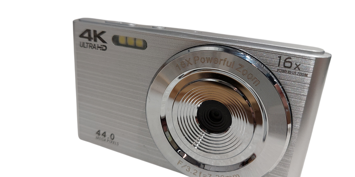 ビデオカメラ USD 4k ultra hd 44.0 mega pixels 16x powerful zoom Silver — retail.era