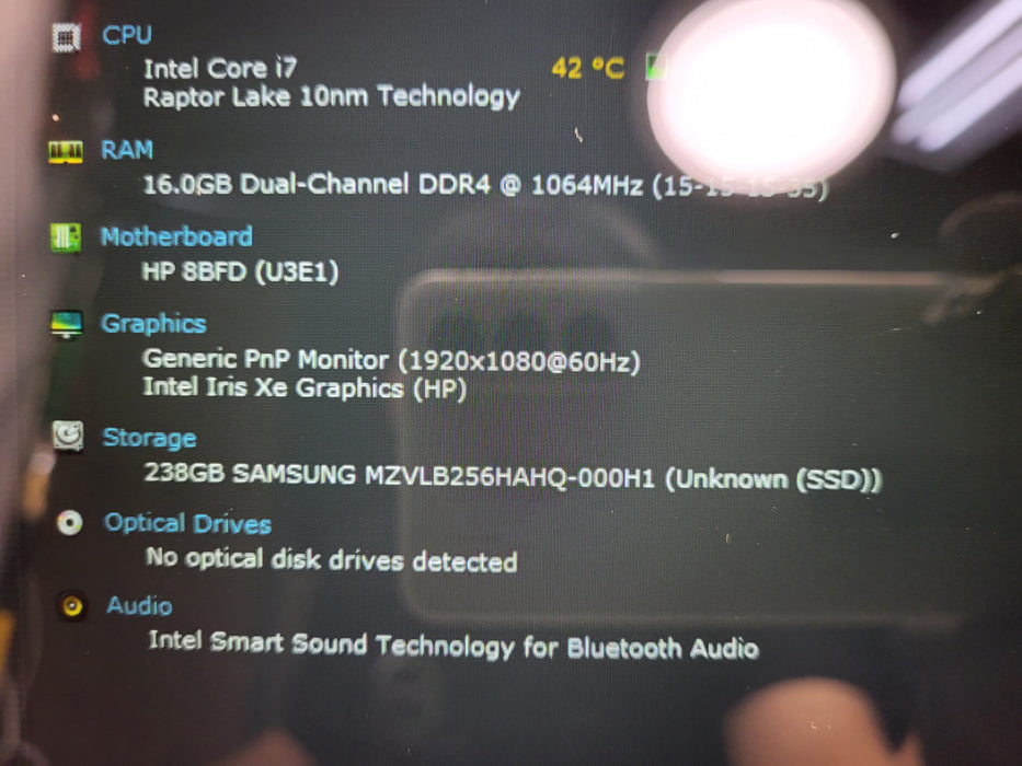 HP Pavilion 15-eg3003ca 15.6" Touch i7-1355U 16GB RAM 256GB NVMe