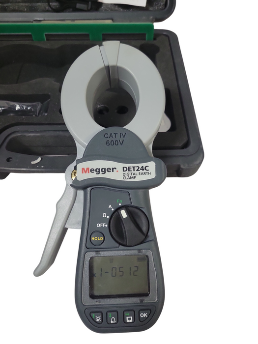 MEGGER EARTH TESTER DET24C DIGITAL CLAMP RESISTANCE METER, READ