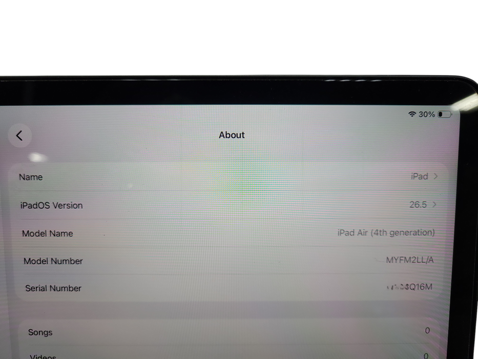 Apple iPad Air 4th 10.5" Generation  64GB With Case