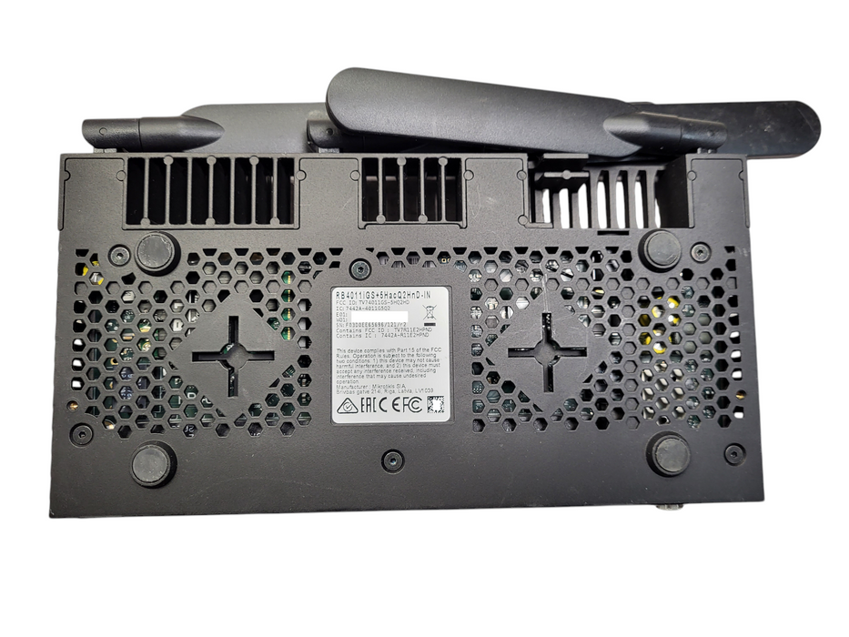 MikroTik RB4011iGS+5HacQ2HnD-IN 10-Port Gigabit Router WiFi AC SFP+ PoE