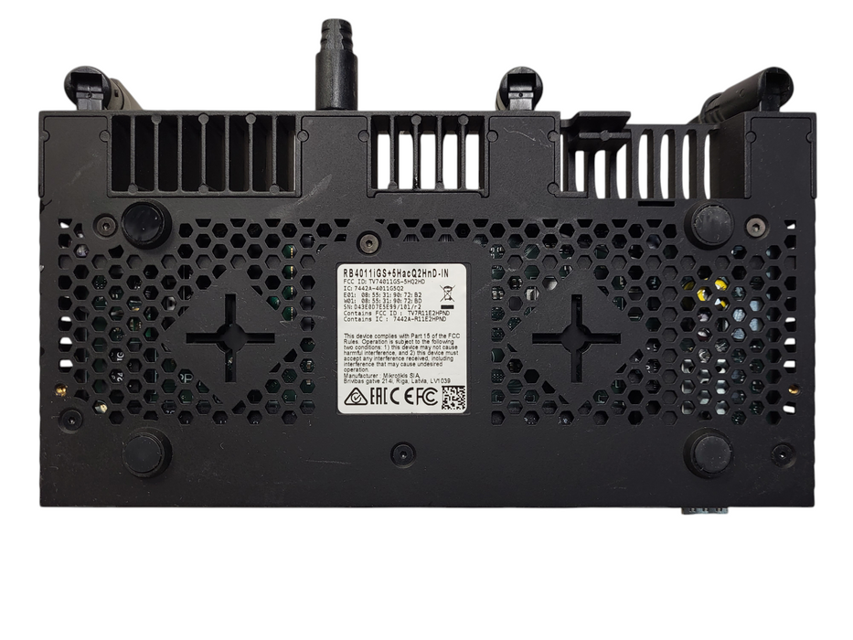 MikroTik RB4011iGS+5HacQ2HnD-IN 10-Port Gigabit Router WiFi AC SFP+ PoE