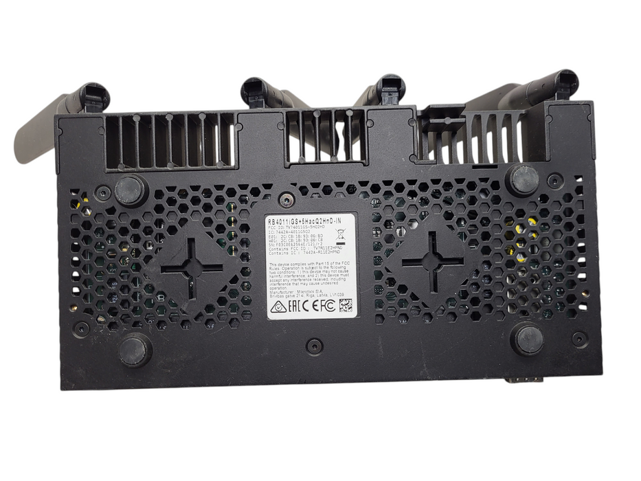 MikroTik RB4011iGS+5HacQ2HnD-IN 10-Port Gigabit Router WiFi AC SFP+ PoE READ