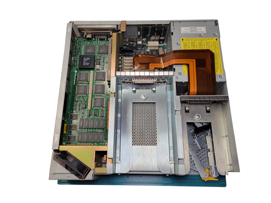 Vintage SGI / Silicon Graphics - Indigo2 - R4400 200Mhz CPU 64MB RAM NO HDD