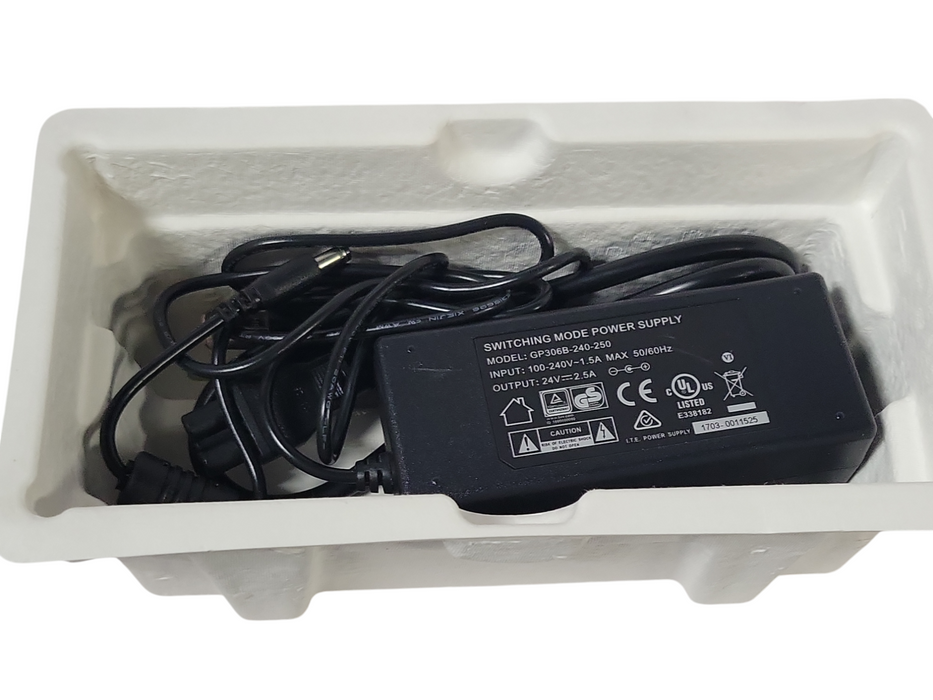 Ubiquiti ToughSwitch 5 port (TS-5-POE) with power adapter