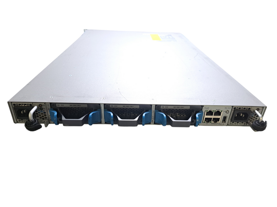 Cisco N5K-C5672UP | 32x10G SFP+ 16PXUP SFP+ 6X40G QSFP Switch w/ 2x PSU *No OS*