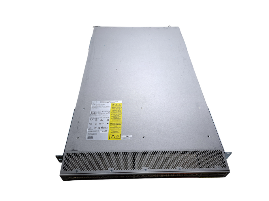 Cisco N5K-C5672UP | 32x10G SFP+ 16PXUP SFP+ 6X40G QSFP Switch w/ 2x PSU *No OS*