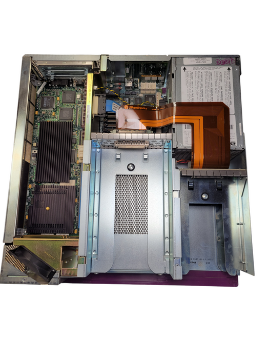 Vintage SGI / Silicon Graphics - Indigo2 IMPACT - R4400 250Mhz CPU 128MB RAM