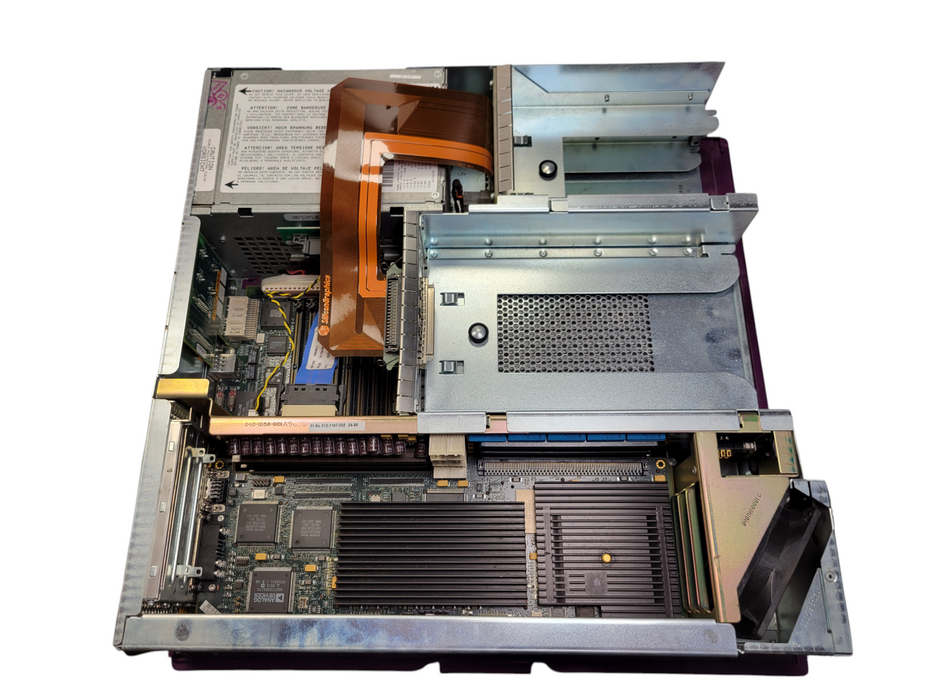 Vintage SGI / Silicon Graphics - Indigo2 IMPACT - R4400 250Mhz CPU 128MB RAM