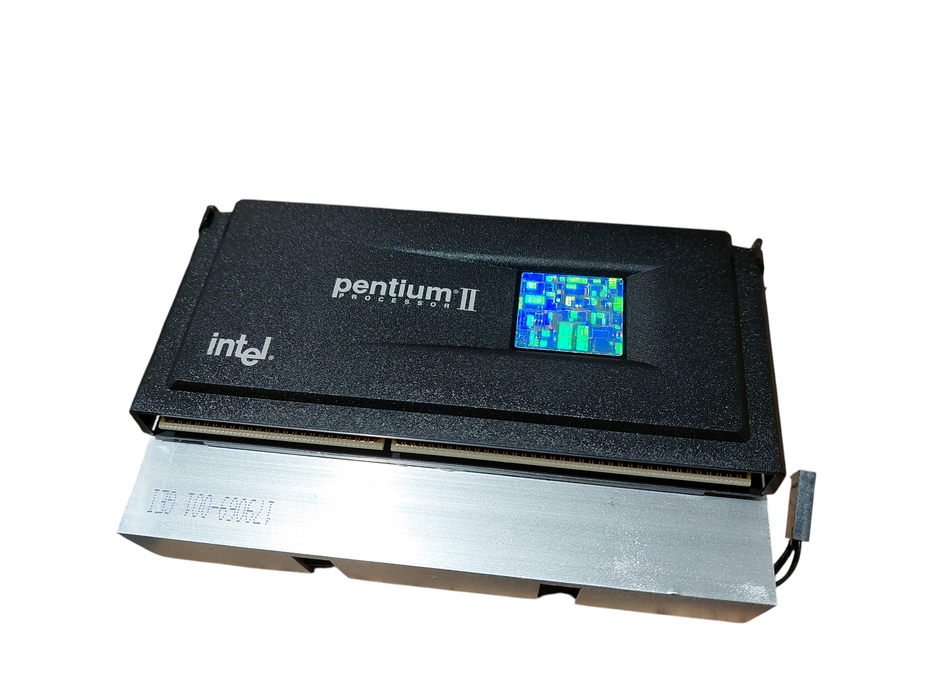 Intel Pentium 2 Processor SL2U3  80523PY350512PE
