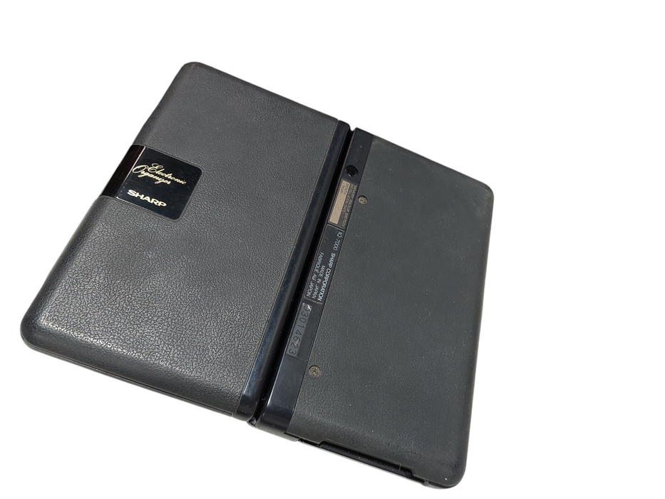 Sharp Electronic Organizer IQ-7000