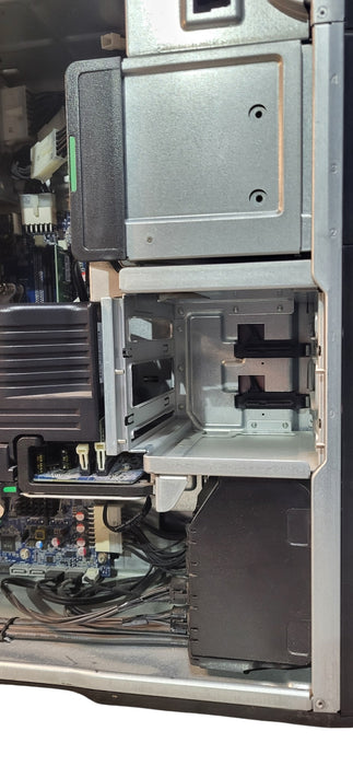 HP Z640 Workstation 2x Xeon E5-2620 V3 CPU |16GB DDR4 | No HDD