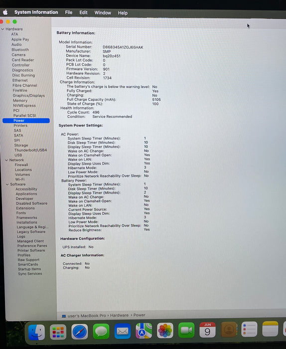 Apple MacBook Pro 15" 2018 i7-8750H Radeon Pro 555X GPU 16GB RAM 256GB SSD READ!