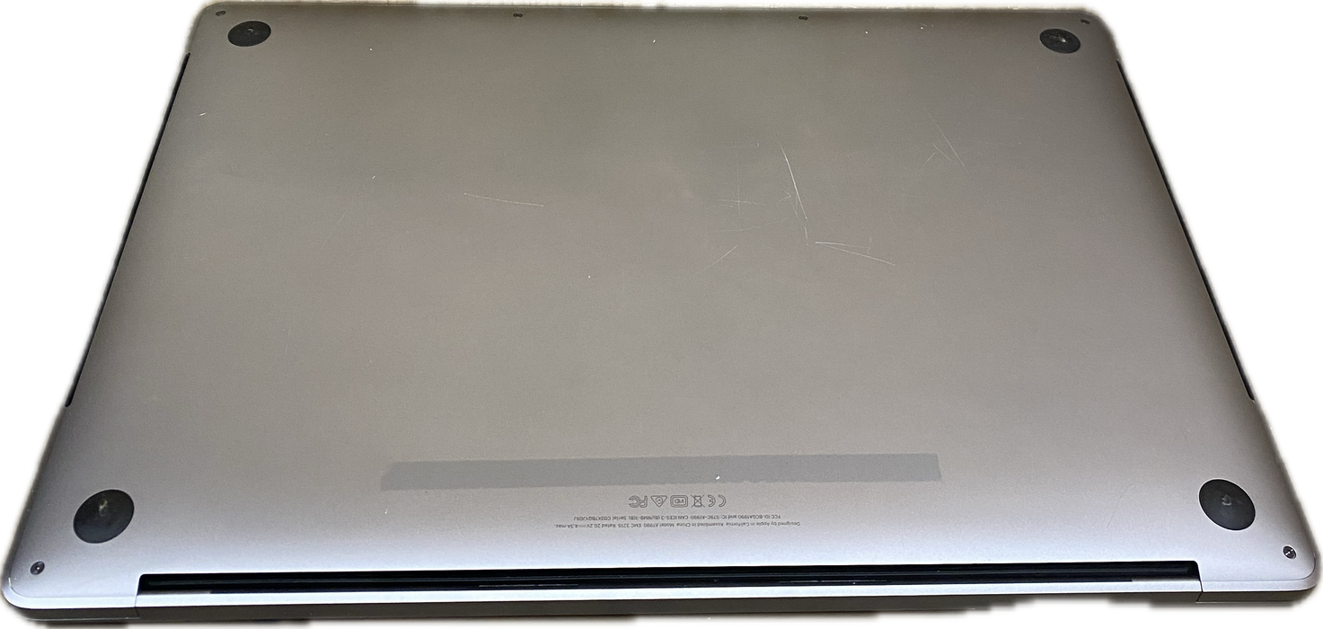 Apple MacBook Pro 15" 2018 i7-8850H Radeon Pro 560X GPU 16GB RAM 512GB SSD READ!