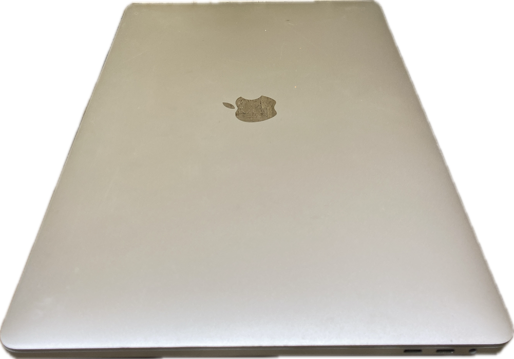 Apple MacBook Pro 15" 2017 i7-7700HQ Radeon Pro 555 GPU 16GB RAM 256GB SSD READ!