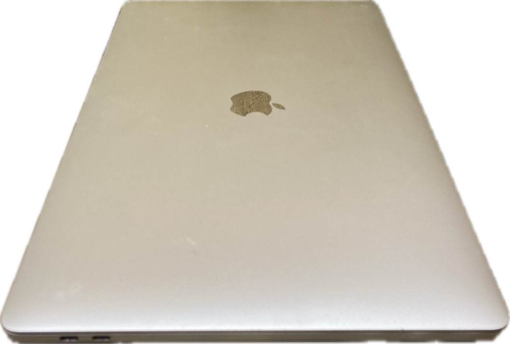 Apple MacBook Pro 15" 2017 i7-7700HQ Radeon Pro 555 GPU 16GB RAM 256GB SSD READ!