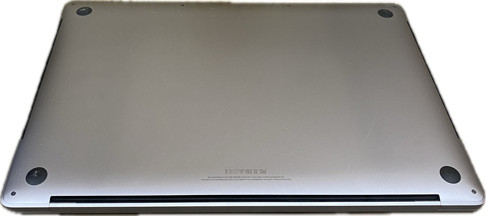 Apple MacBook Pro 15" 2017 i7-7820HQ Radeon Pro 560GPU 16GB RAM 512GB SSD READ!