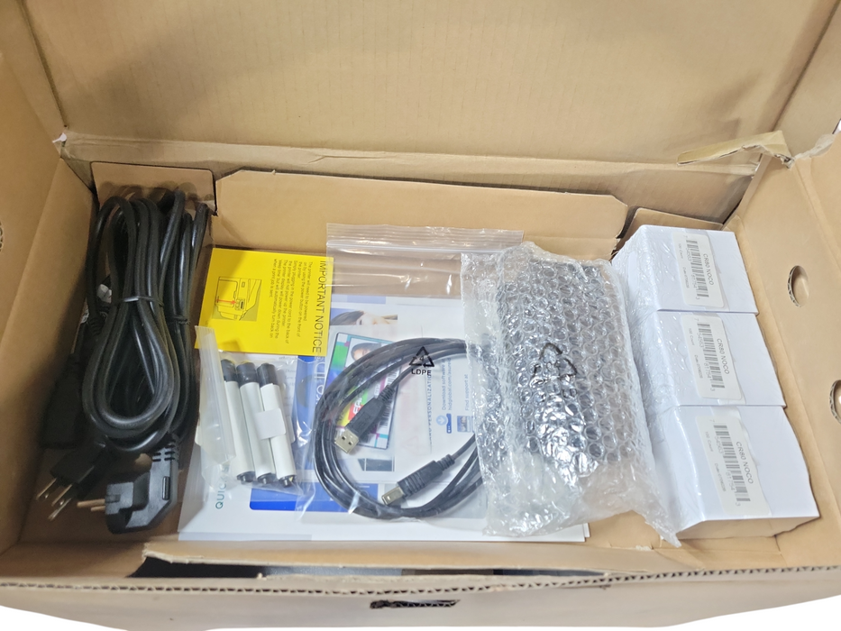 Open-Box Fargo color ID card printer DTC4250e