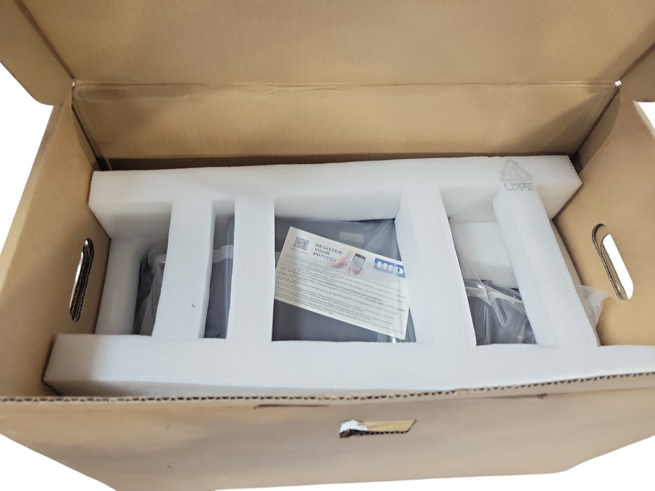 Open-Box Fargo color ID card printer DTC4250e