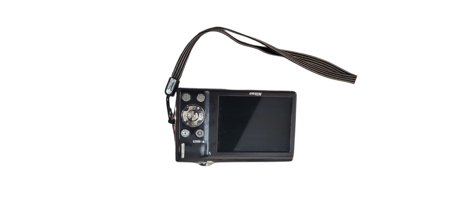 Nikon Coolpix S3000 Digital Camera 12.0MP | READ