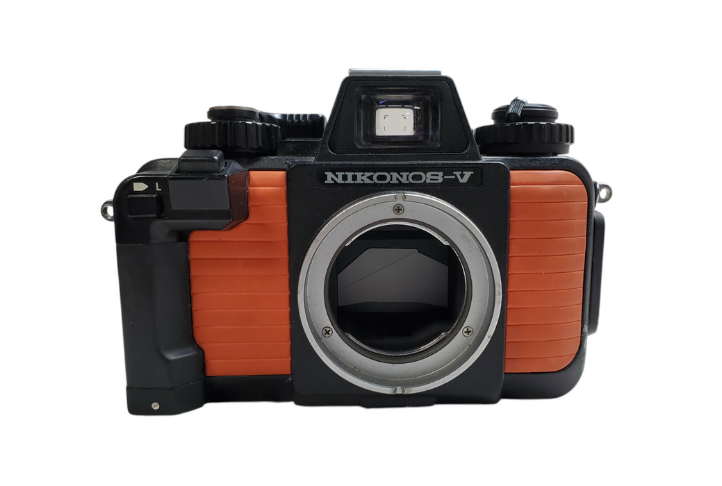Nikonos-V 35MM Underwater Film Camera - Body Only *READ*