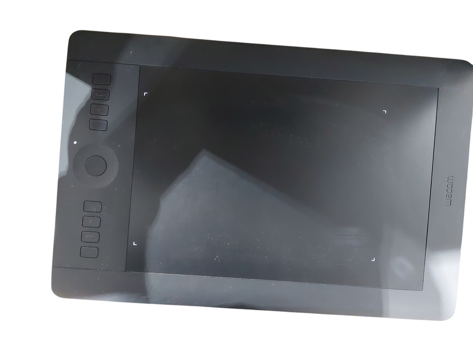 WACOM intuos Pro PTH651