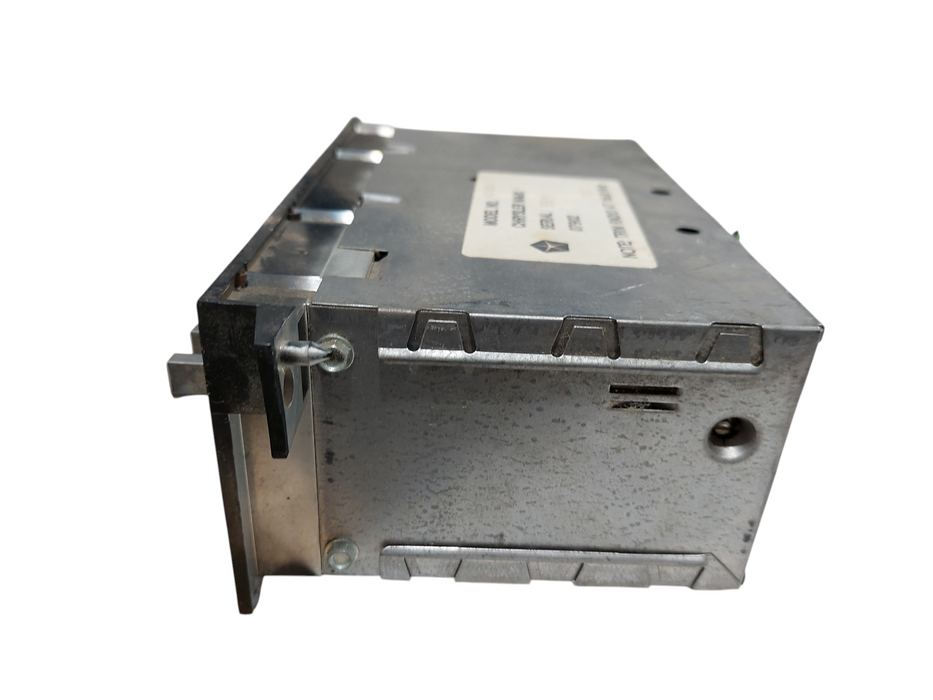 Crysler Mark 2 Radio Model: 4048861   1970's